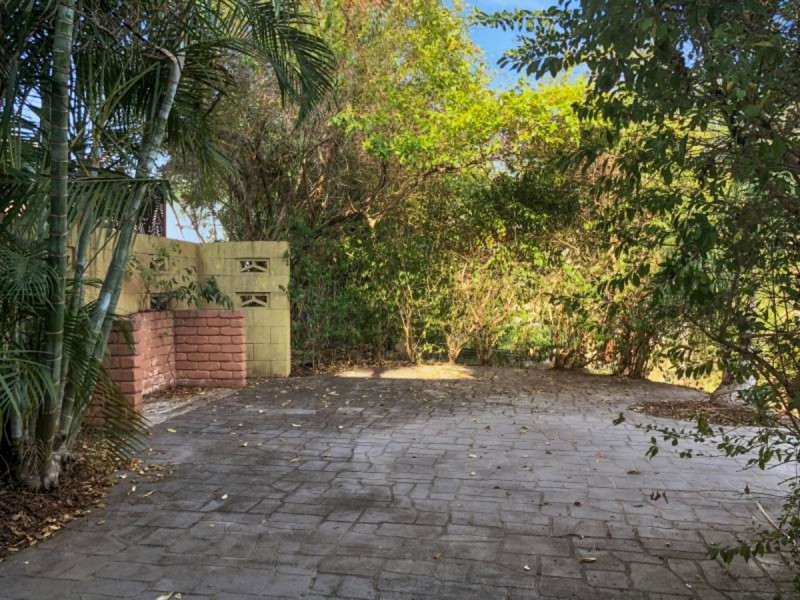 102 Stack Street, Koongal QLD 4701